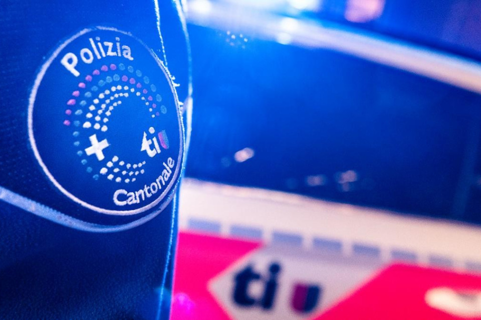 Furti in serie nelle automobili: arrestato un 40.enne del Luganese