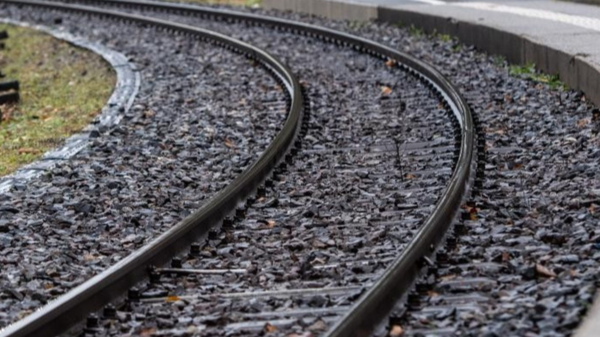 Traffico ferroviario interrotto tra Biasca e Castione-Arbedo per un incidente di persona