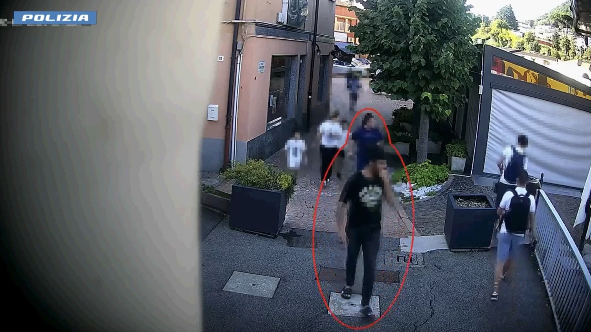Traffico di migranti tra Italia e Svizzera, otto arresti: snodo a Ponte Tresa