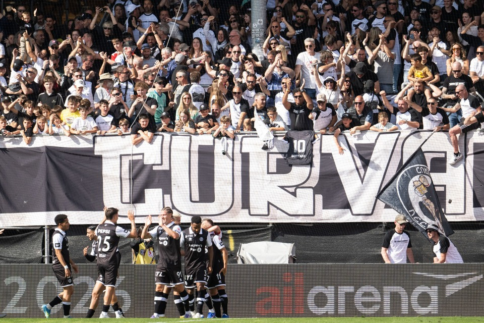 Lacrime e goleada per l'ultimo ballo di Cornaredo e Mattia Bottani