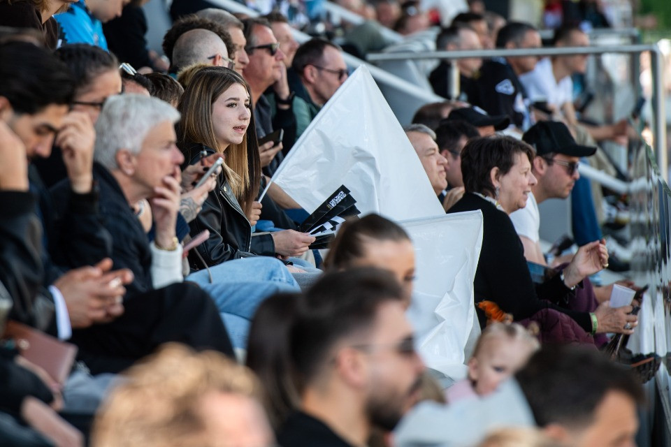 Il saluto dei tifosi allo stadio di Cornaredo tra emozioni e ricordi