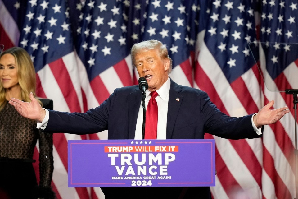 Trump volta le spalle alla NATO, anzi no: «In Polonia 5 mila soldati americani»