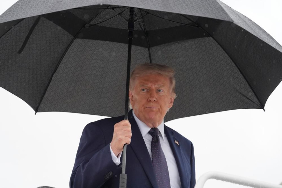 Trump: «Non andrò al matrimonio di Trump Jr, devo essere alla Casa Bianca»