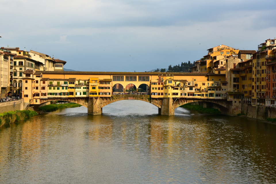 Via al restauro di Ponte Vecchio a Firenze