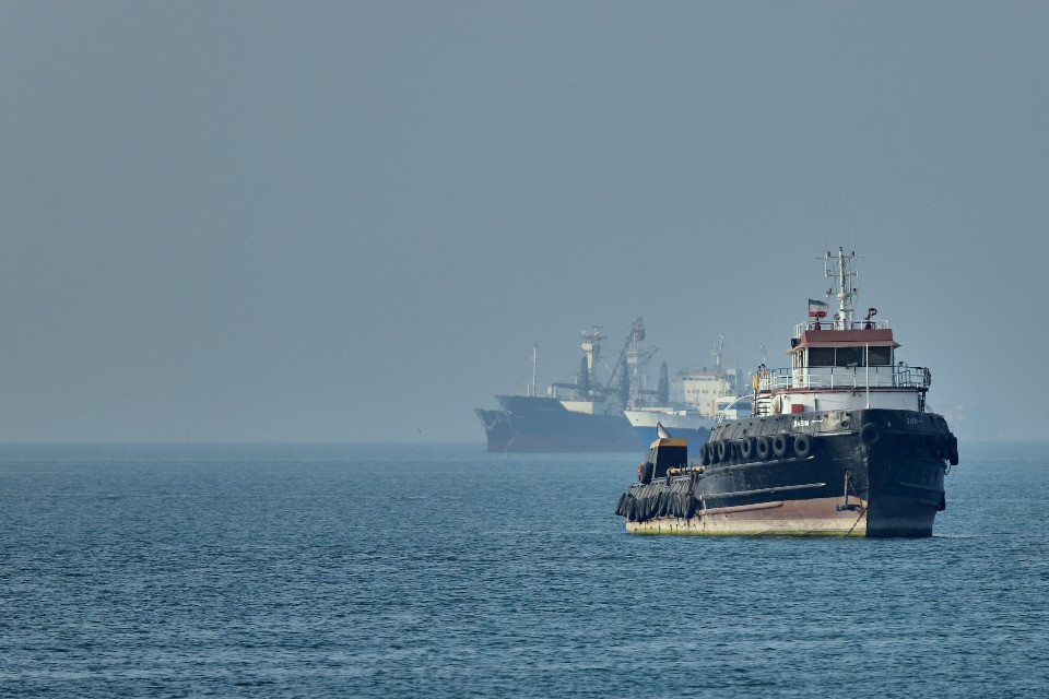 La riapertura di Hormuz e i negoziati sul nucleare: i punti dell'accordo tra USA e Iran