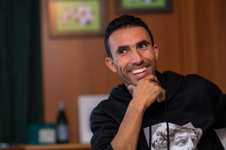 Hassan, ancora lui