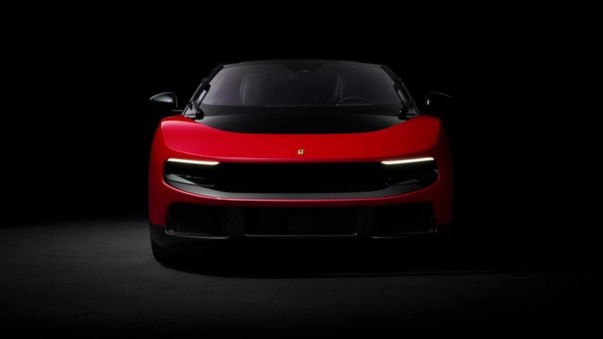 E Luce fu: Ferrari cambia tutto con la sua prima elettrica