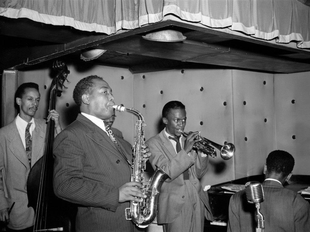 Miles Davis assieme a Charlie Parker.&nbsp;© Wikipedia

