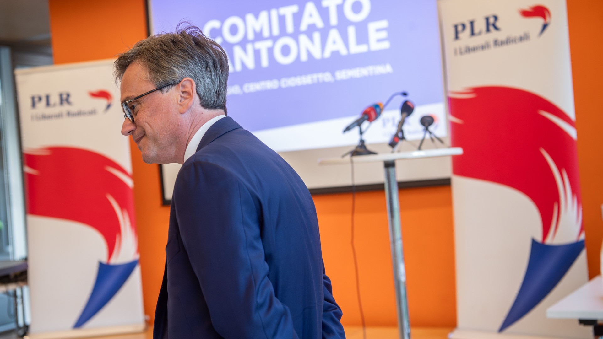 Christian Vitta, l'uscita sobria nell'era urlata
