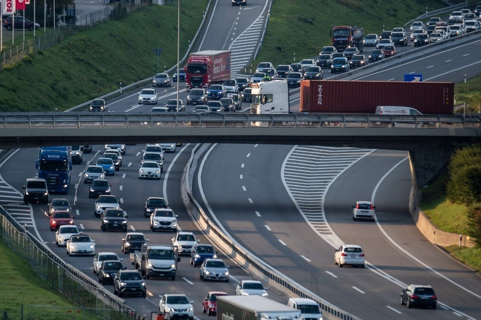 Viabilità in Ticino, ecco la ricetta dei Verdi per ridurre traffico e costi
