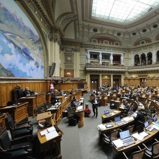 C'è l'intesa sui salari minimi, Berna apre la porta al Ticino