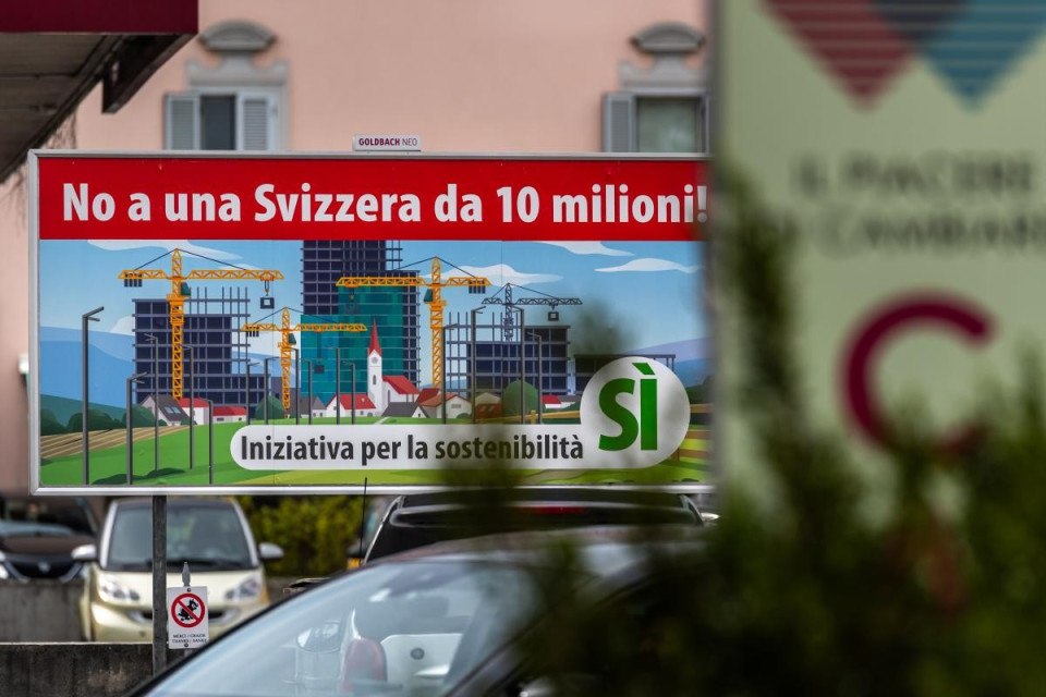 Due svizzeri su tre favorevoli alle misure per frenare la popolazione