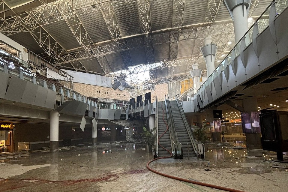 Attacco iraniano contro l'aeroporto del Kuwait, che cosa è successo