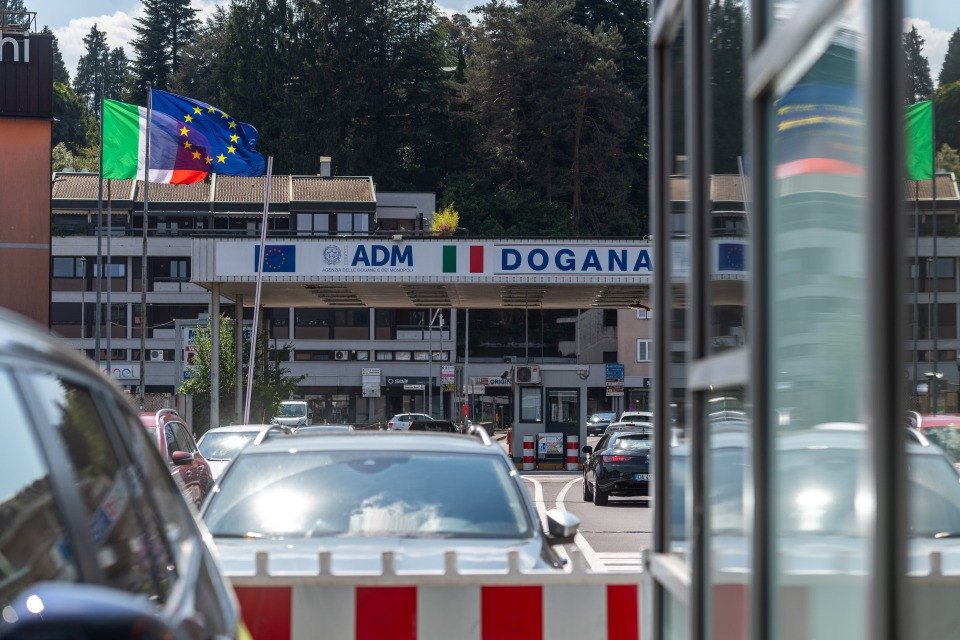Tassa sulla salute, altro scontro tra il Ticino, Berna e l’Italia