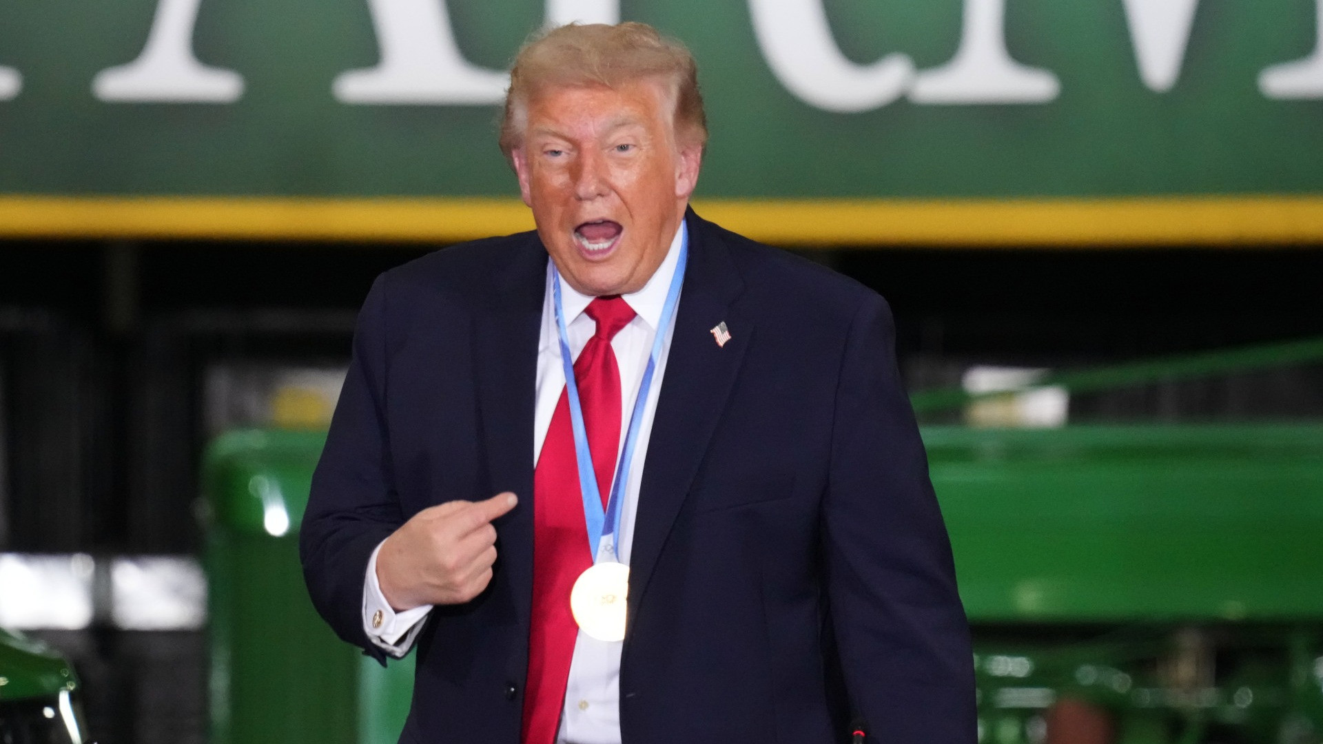 Trump: «In Iran dovevamo spegnere un incendio e abbiamo finito»