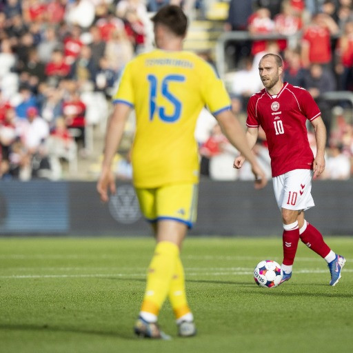 Nuovo malore per Eriksen: quella volta che, dopo il dramma, ripartì da Chiasso