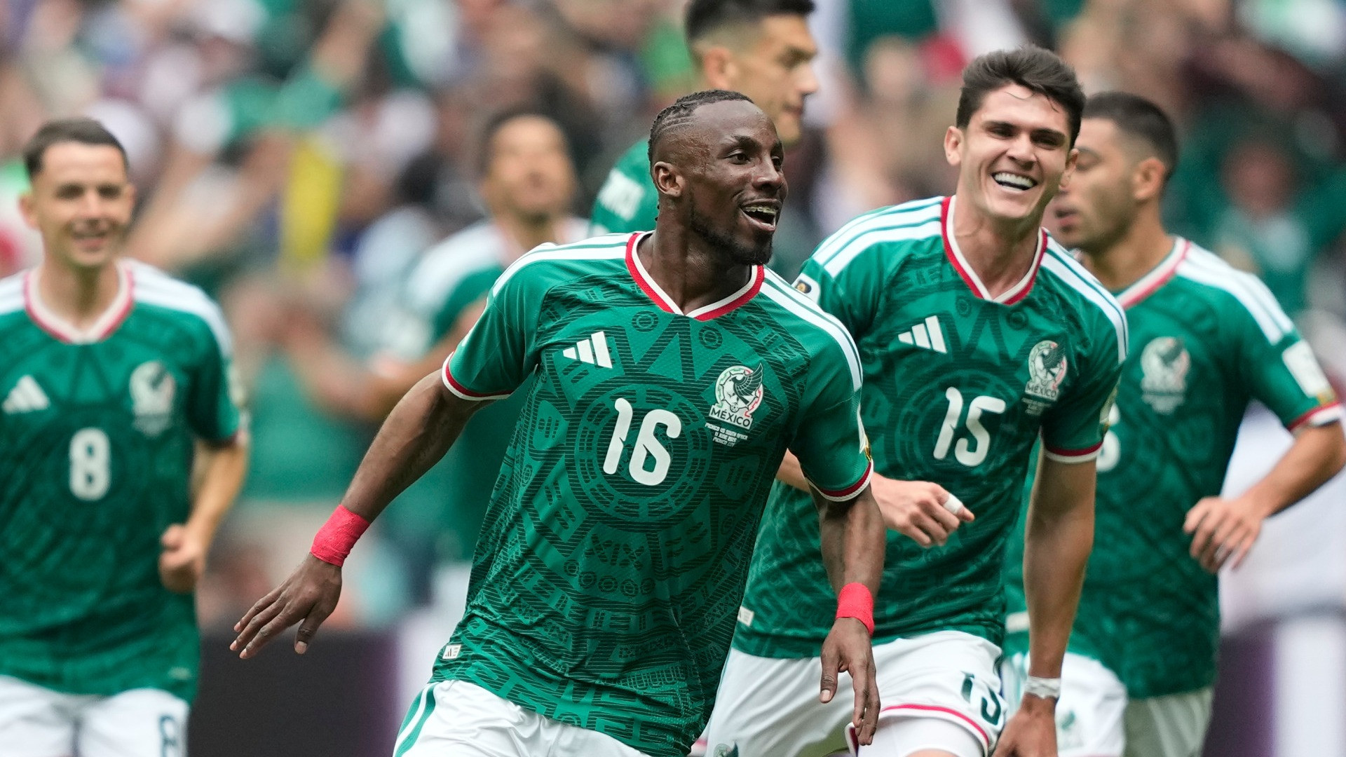 Il Messico vince 2-0 contro il Sudafrica la prima partita dei Mondiali