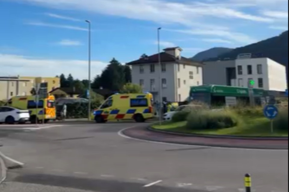 Scoppia una lite sul bus a Lamone, conducente finisce in ospedale