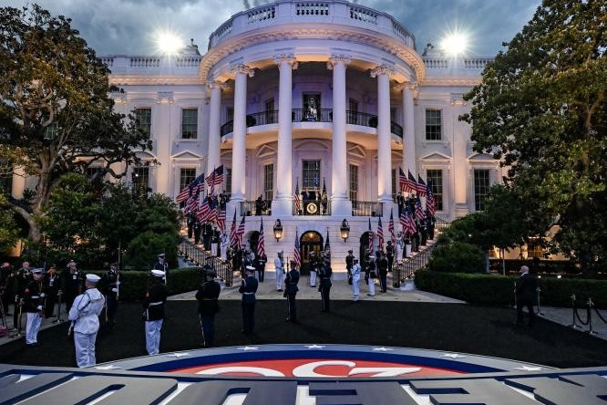 «Sventato un attacco contro la Casa Bianca durante il compleanno di Trump»