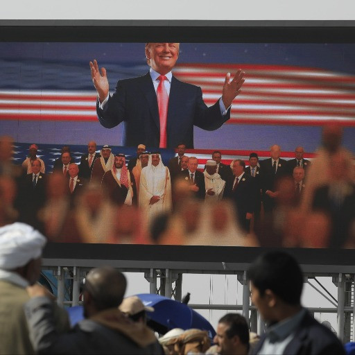 Il possibile accordo tra USA-Iran in Svizzera e quel fondo da 300 miliardi di dollari