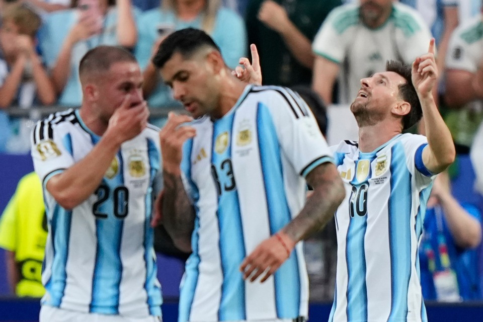 La tripletta, le lacrime, la confessione: la serata epica di Messi ai Mondiali