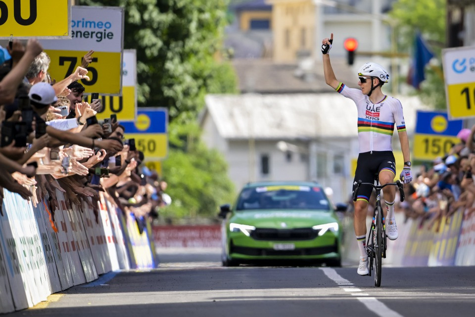 Subito un assolo di Pogacar al Tour de Suisse