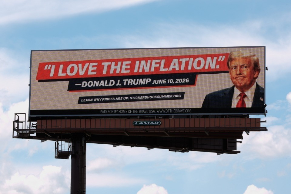 «L'amata inflazione» sta costando a Trump l’elettorato di fiducia