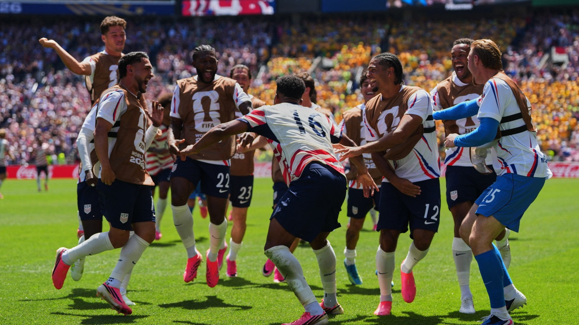 Mondiali 2026: gli USA battono 2-0 l'Australia e ipotecano i sedicesimi