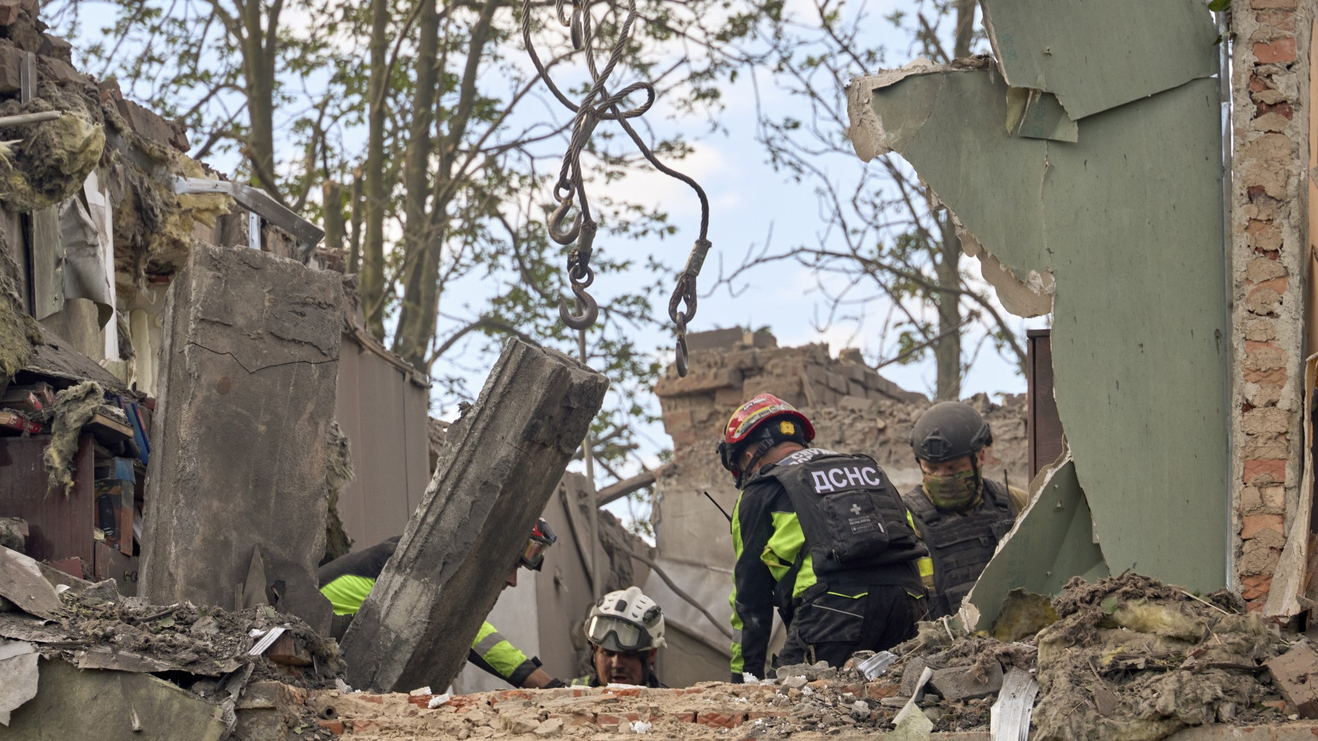 Tre morti e diversi feriti nei raid russi nell'est dell'Ucraina