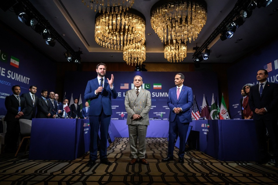 Per Vance il momento è storico: ma Trump fa saltare il banco