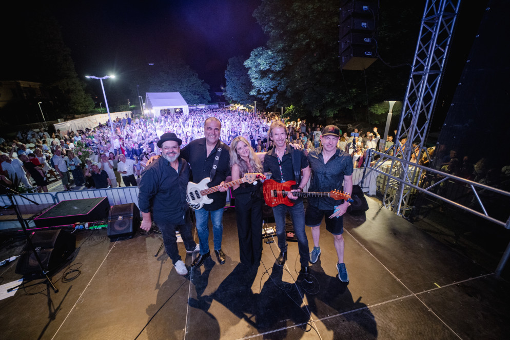 La band dell'americana Shari Puorto. Foto: Sylvie Bosc.