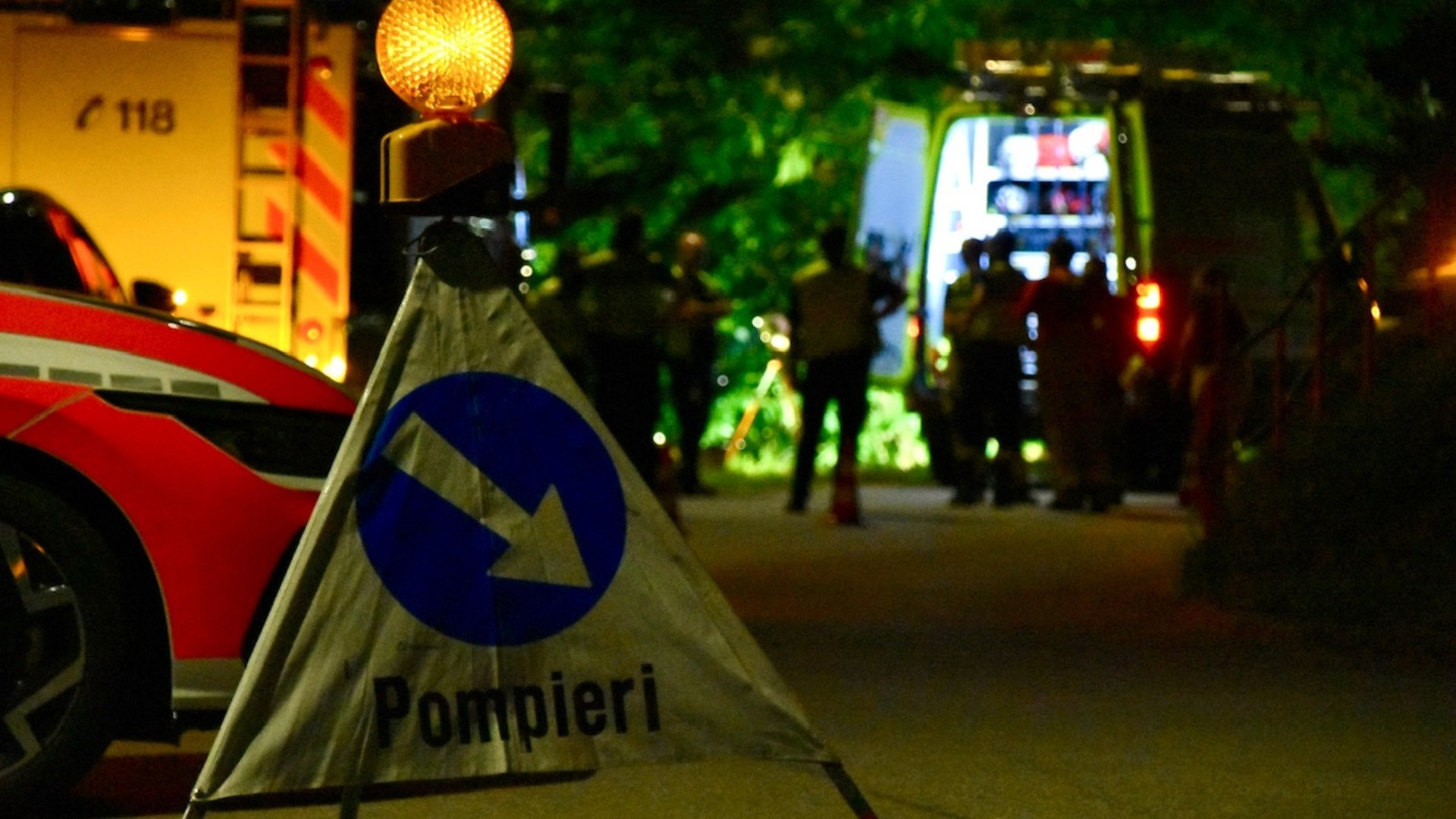 Esce di strada con l’auto, morto un 18.enne