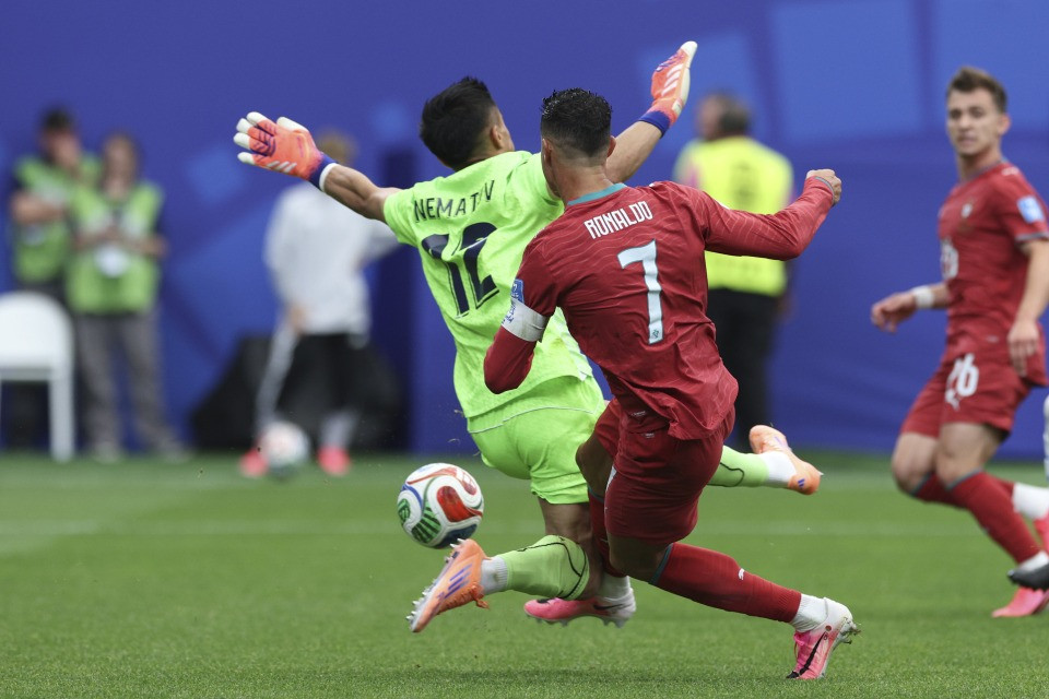CR7 c'è: il Portogallo travolge l'Uzbekistan