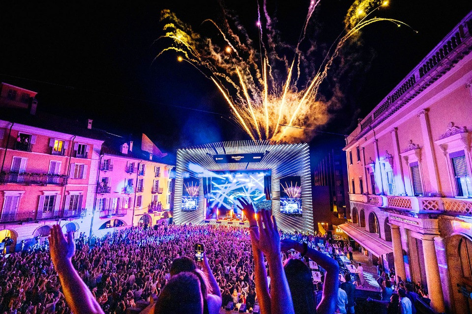 Concerti estivi in piazza Grande, André Béchir rinuncia al ricorso