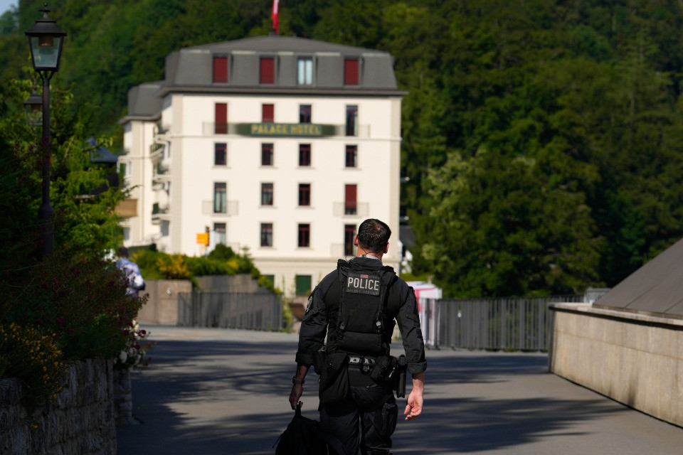 «Conclusi i colloqui tecnici in Svizzera»