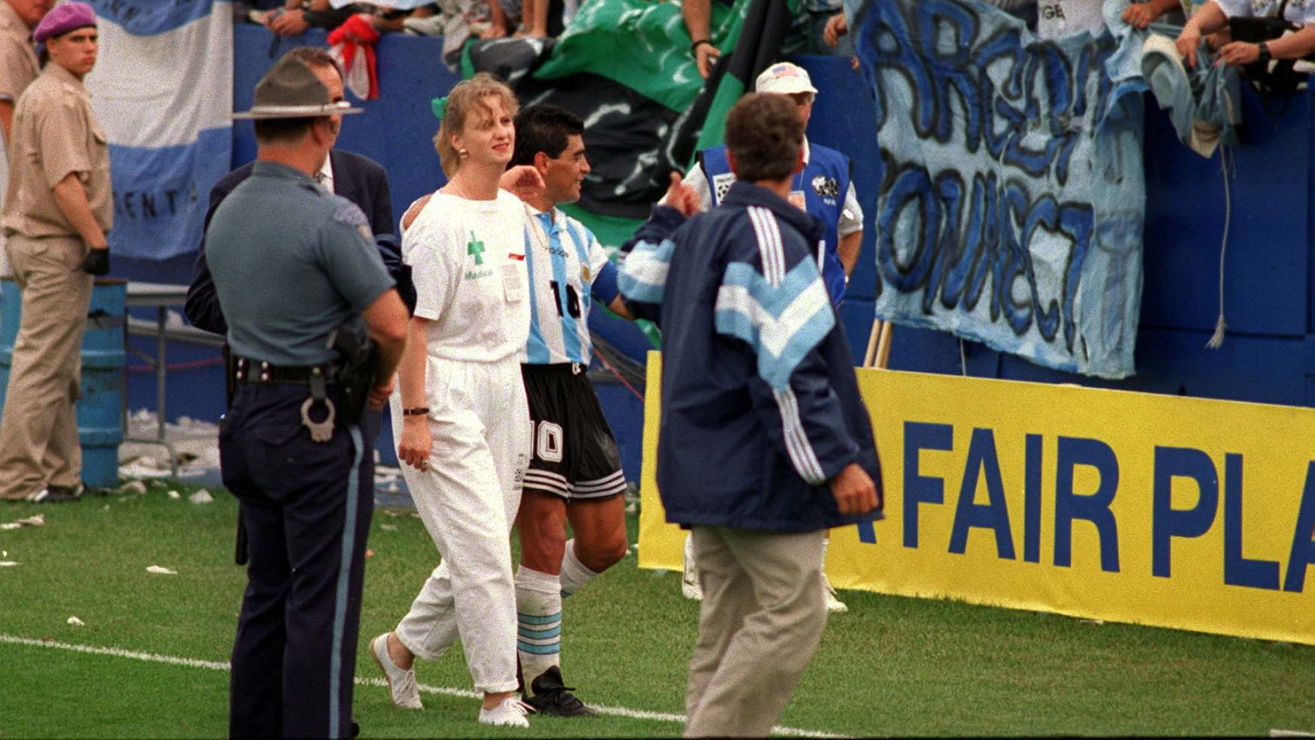 L’infermiera che strappò Maradona agli argentini
