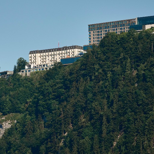 Vertice di pace al Bürgenstock, l'hotel costretto a cancellare all'ultimo 1.200 prenotazioni