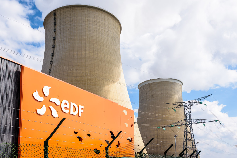 Caldo torrido in Francia, fermi altri due reattori nucleari