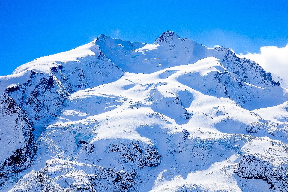 La canicola fa «sudare» anche la vetta più alta della Svizzera