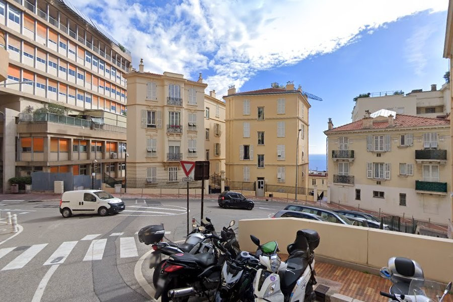 Esplosione a Monaco, c'è l'ipotesi di un attentato: «Un boato fortissimo, mai visto nulla del genere qui»