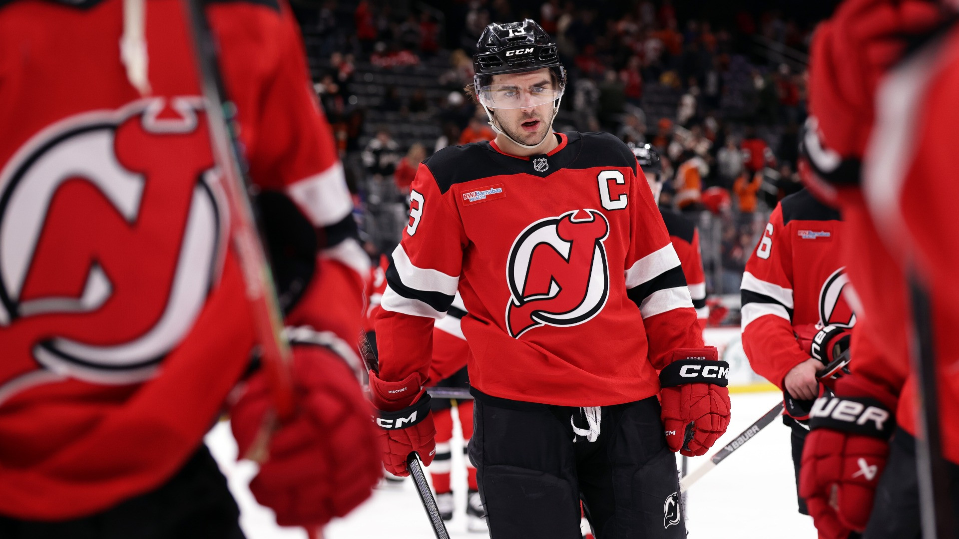 Il Diavolo investe su Nico Hischier, lo svizzero più ricco della NHL