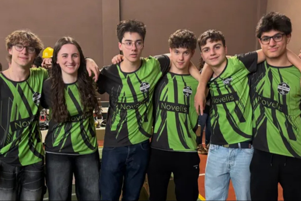 Dal Ticino a Los Angeles: i giovani della robotica conquistano il podio mondiale