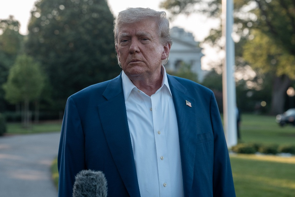 Trump frena sull'opzione militare: avanti con la diplomazia, anche oltre il 18 agosto