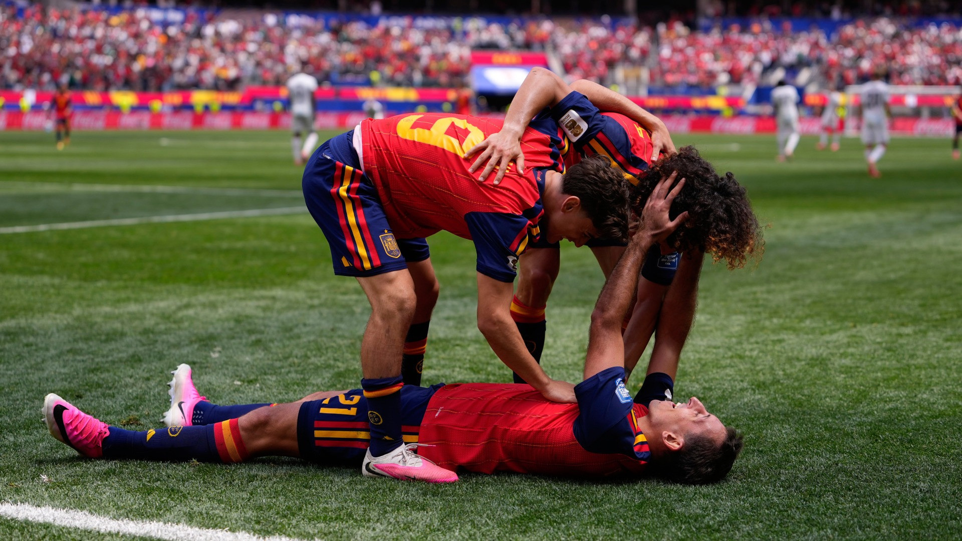 La Spagna supera l'Austria con un netto 3-0
