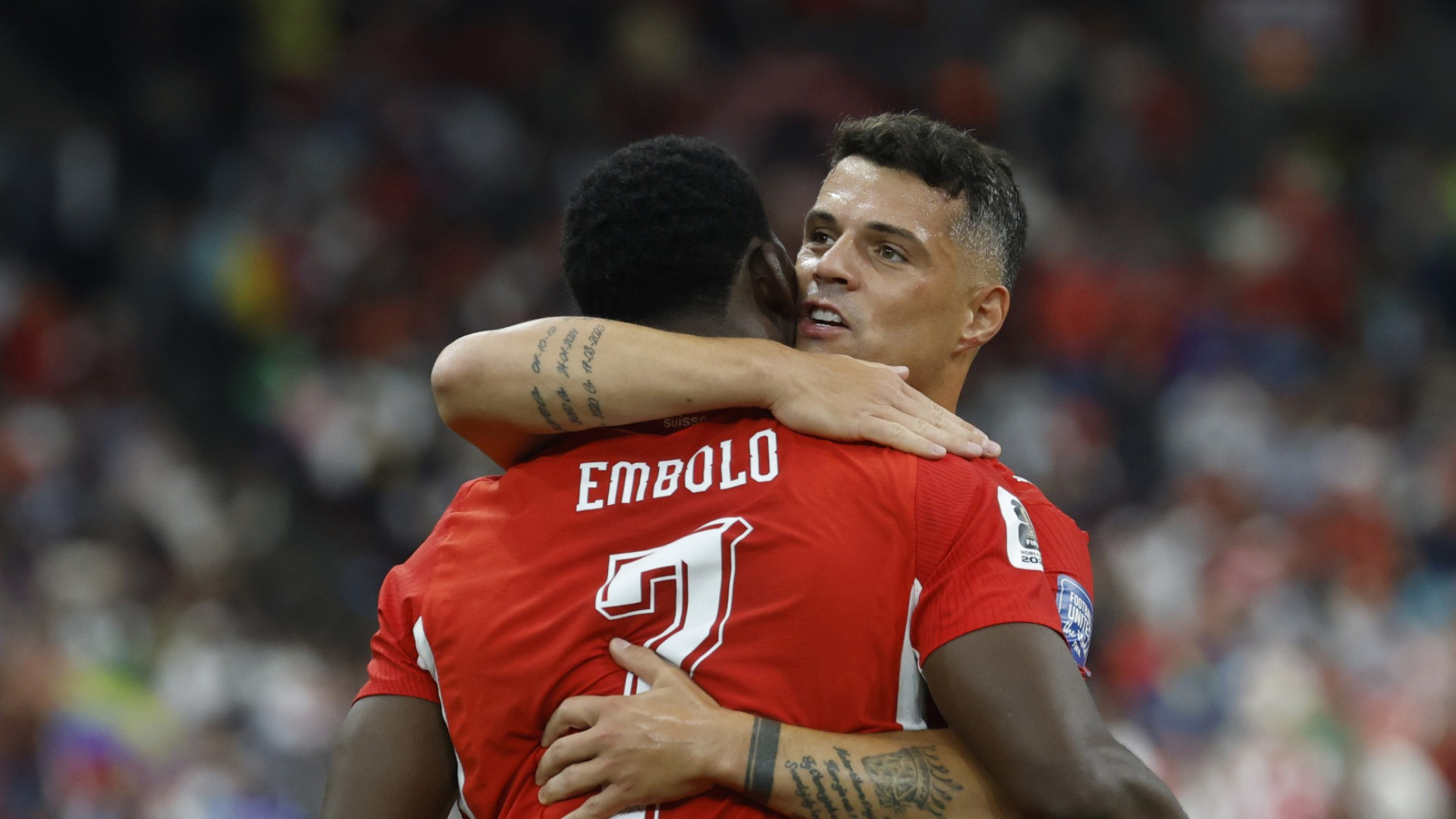 Capitan Xhaka: «È un privilegio indossare questa maglia, la Svizzera ha dato moltissimo alla mia famiglia»