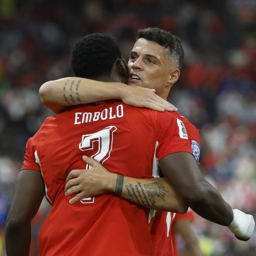 Capitan Xhaka: «È un privilegio indossare questa maglia, la Svizzera ha dato moltissimo alla mia famiglia»