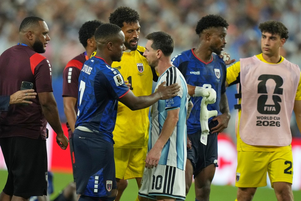 Il Mondiale omaggia Capo Verde, l'underdog che ha spaventato Messi, la Colombia sfiderà la Svizzera