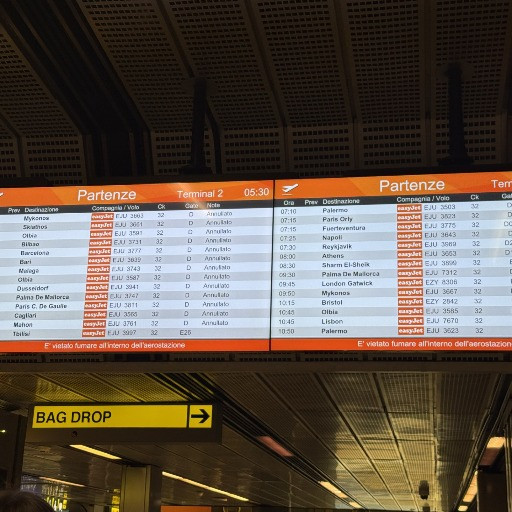 «Vacanze finite alle 4.50»: lo sciopero blocca una ticinese a Malpensa