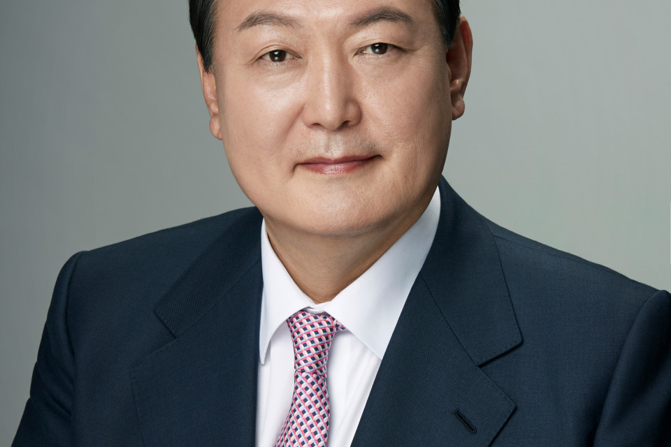 La Corte suprema conferma la condanna nei confronti dell'ex presidente Yoon Suk Yeol