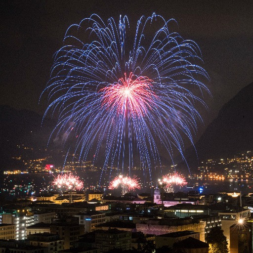 Lugano, droni invece dei fuochi d'artificio? «No, sono poco visibili»